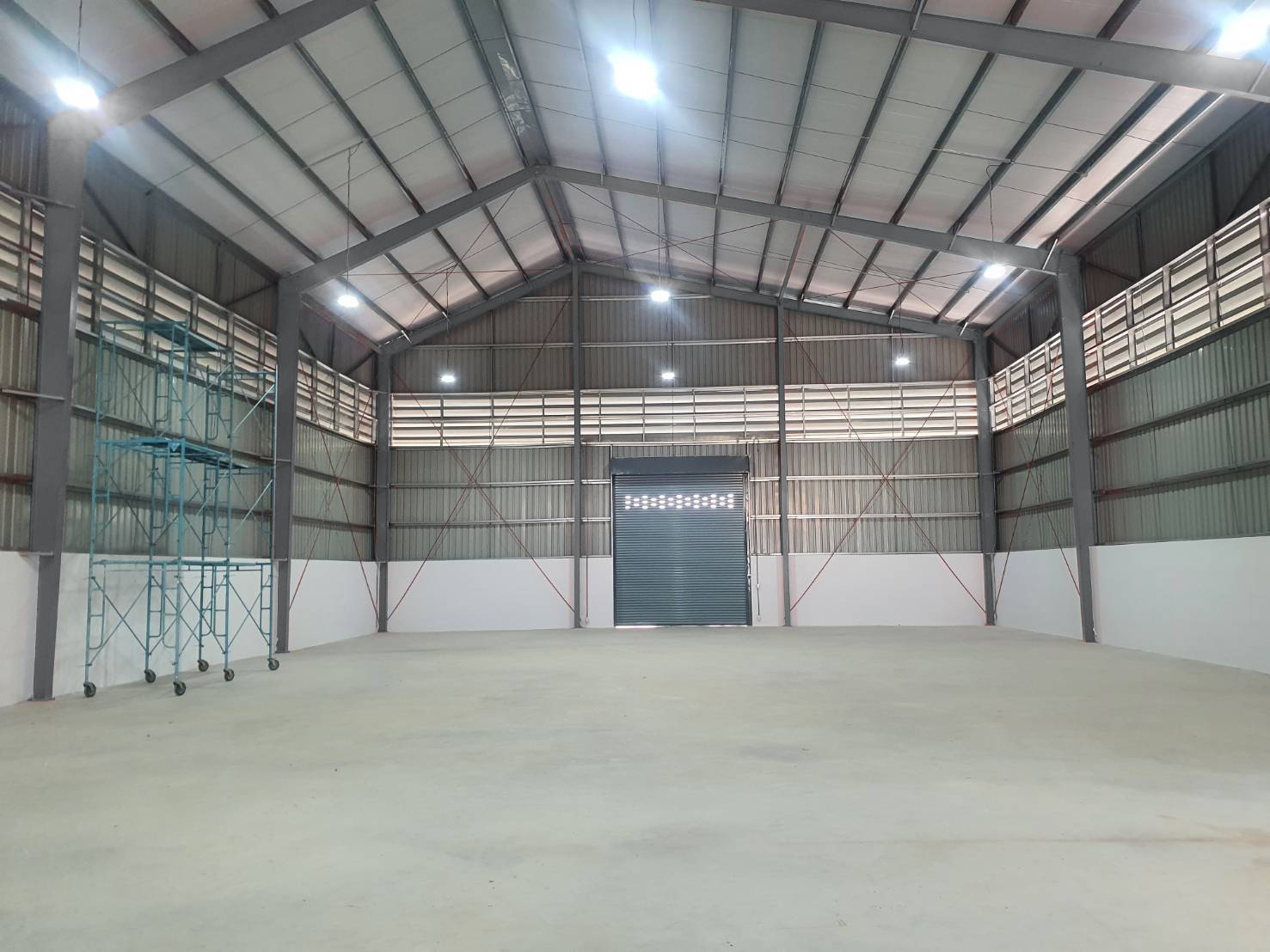 ภาพมุมกว้างขณะก่อสร้างใกล้เสร็จ